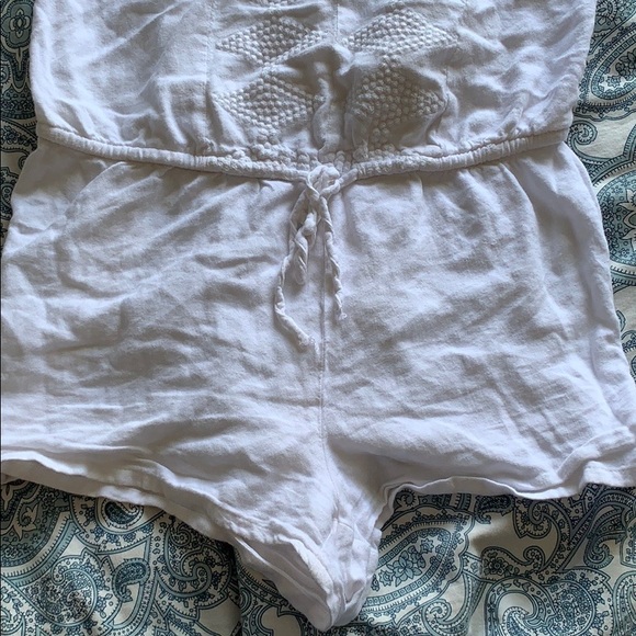 Small old navy romper - Picture 4 of 6